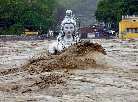 Kedarnath shrine safe, everything else destroyed: Official