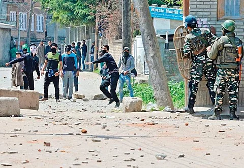 Deferring of Anantnag bypolls causes more headache for J-K govt