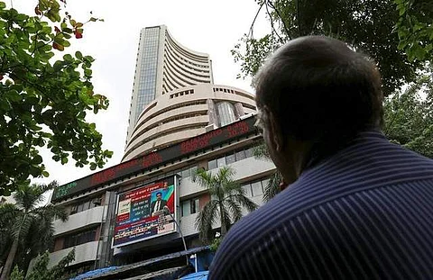 Sensex ends lower on Friday; posts second weekly gain