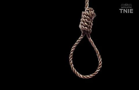 Suspended Chowdeswara Swamy temple in-charge EO hangs himself in office 