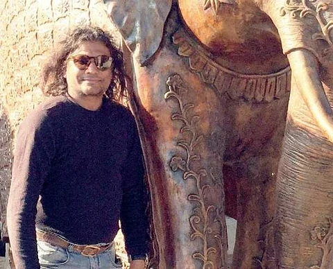 Setting up statues is a brainless show of power: Sculpture artist Vivek K Agrawal