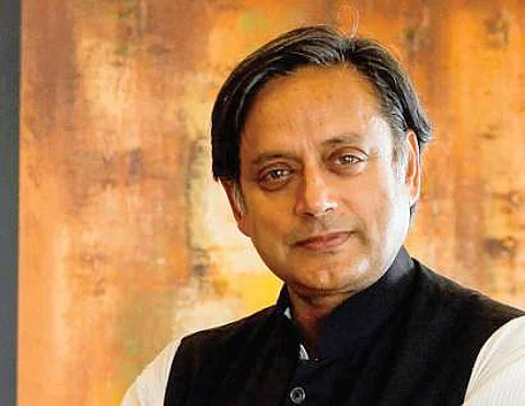 Workers of Yuva Morcha ransack Shashi Tharoor ’s office