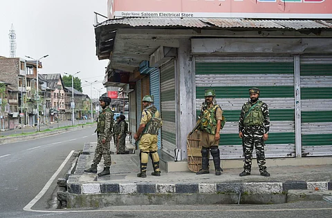 Identity unknown, woman battles death at Srinagar hospital