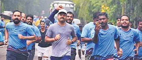 Thousands of citizens ran as part of an initiative to save Vrishabhavathi river, in Kengeri on Sunday | EXPRESS