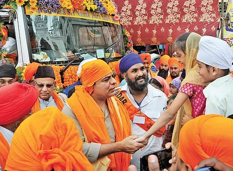 TRS working president and Sircilla MLA KT Rama Rao participates in the Guru Nanak Prakash Yatra at Gurudwara Saheb, Ameerpet on Thursday | S Senbagapandiyan