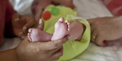 Fertility rate falls in major states but rises in Kerala