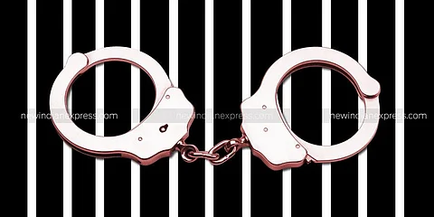 Hyderabad Police arrests two quacks arrested for running hospital illegally in city