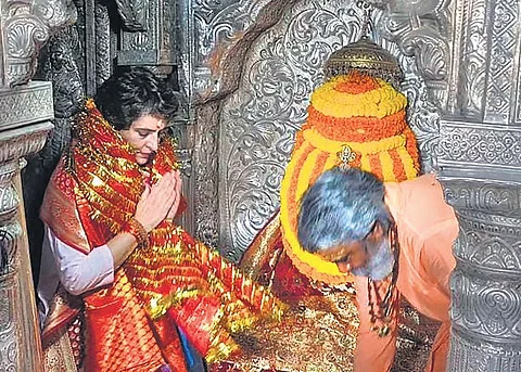 Priyanka Gandhi Vadra offers prayers at Kashi Vishwanath temple in Varanasi on October 10 before launching her party’s Kisan Nyay Yatra. (File photo| PTI)