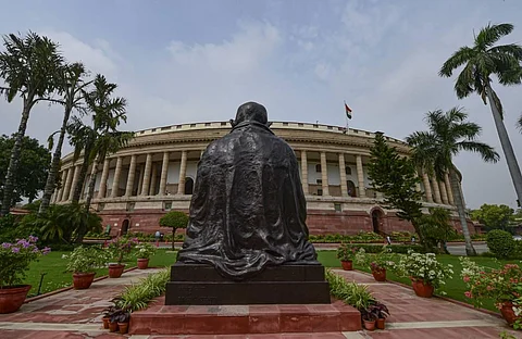 Congress whip for MPs on first day of winter session