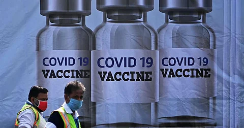 Data shared by the Centre shows 1,01,88,007 doses had been administered through 2,11,462 sessions. (File Photo)