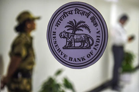 RBI moots tighter liquidity framework to insulate banks from large digital cash withdrawal risks