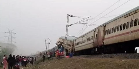 The derailed Guwahati-Bikaner Express at Moynaguri in north Bengal’s Jalpaiguri district. (Photo | EPS)