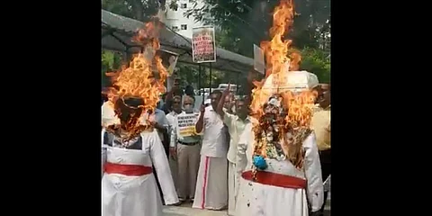 Holy Mass: Laity burn cardinals in effigy, Church calls it ‘deplorable’