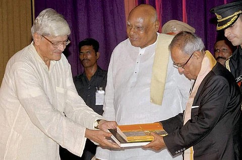 President Pranab Mukherjee with Tamil Nadu Governor K Rosaiah and former West Bengal Governor Gopalkrishna Gandhi at the Rukmini Devi Lecture, 2013. (File photo | PTI)