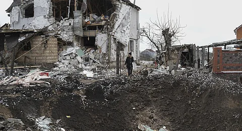 New barrage of Russian strikes in Ukraine kills at least 11