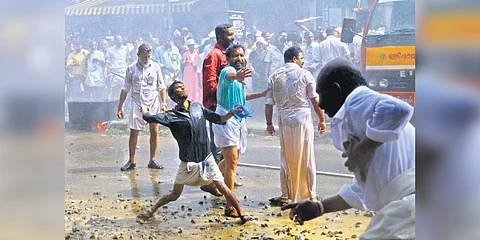 Congress march to DGP office in Kerala turns violent, leaders taken to hospital