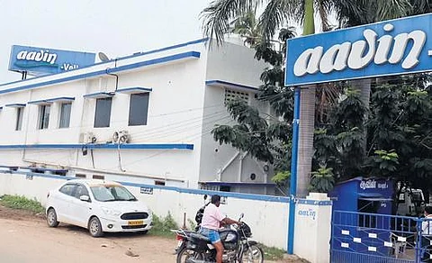 Salary delay: Aavin contract staff stages stir in Chennai