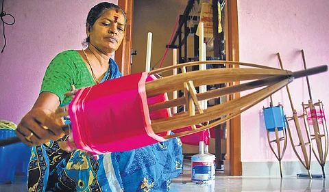 While making a handwoven silk sari involves the craftsmanship of 16 to 20 artisans, the power loom puts more than half of them out of work. (Photo | Ashwin Prasath)