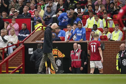 Manchester United's Rasmus Hojlund, right, leaves the pitch after being replaced during the English Premier League soccer match between Manchester United and Brighton and Hove Albion. (Photo | AP)