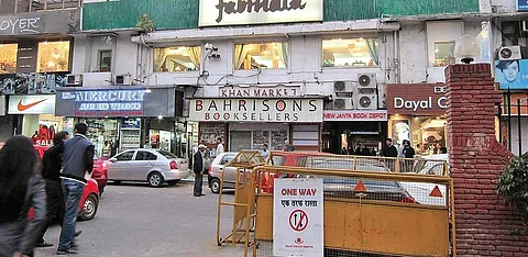 Delhi Khan market being decorated in temple theme