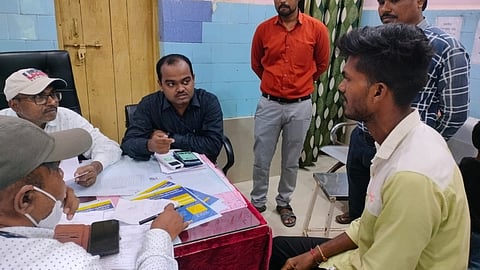 Ghonas Worm : घोणसअळीने चावा घेतला,अन तो थेट रुग्णालयात पोहचला