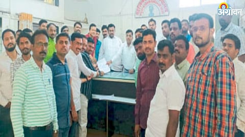 Fertilizer Sellers Strike