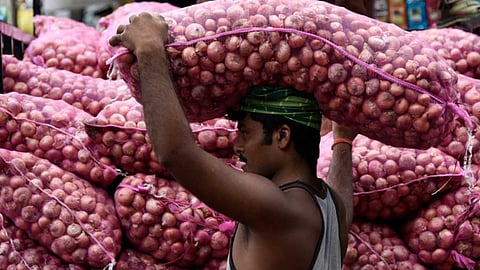 Onion Rateq