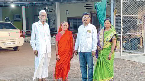Ravindra Khairnar Family