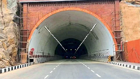 Kashedi Tunnel