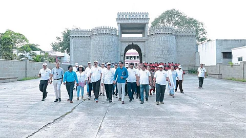 Hivare Bajar Development