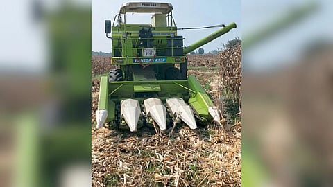 Maize Harvester