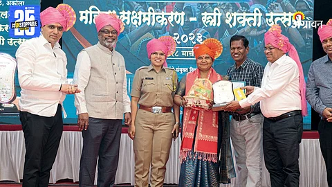 Maharashtra Women Farmer
