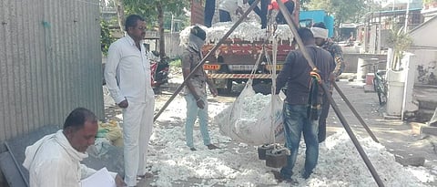 खानदेशमध्ये खेडा खरेदीत कापसाला ८२५० रुपये दर