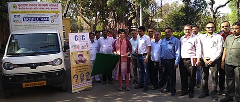 सेवा केंद्र नसलेल्या ठिकाणी ‘मोबाईल’ व्हॅन देणार गावातच सुविधा
