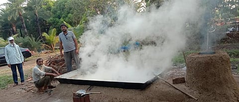 now produces Molasses from neera in Malinagar