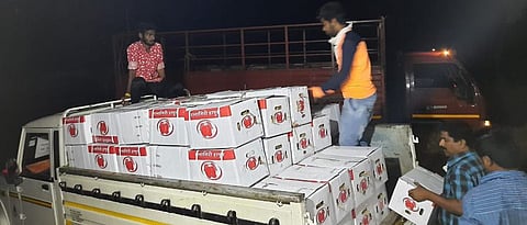 Transport of mango boxes