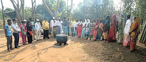 On tribal padas Lessons of Alimbi Production