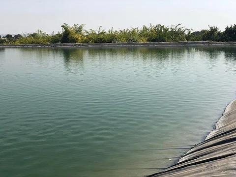 बोर नदीत सोडणार धरणाचे पाणी