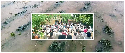 विमा कंपन्यांवर पूर्वसूचनांचा पाऊस ! पीक नुकसानीने शेतकरी हतबल !!