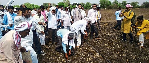 अकोली जहाॅंगीर येथे शेतकरी संघटनेचे आंदोलन