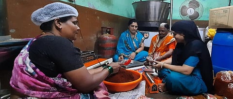 Shailja makes spices with the help of his mother and female colleagues.
