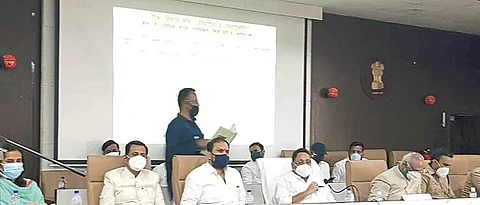 ‘महाबीज’ने पुरेसा बियाणे पुरवठा करावा ः नवाब मलिक