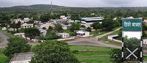 हिवरेबाजारमध्ये यंदाही शंभर टक्के भरली सोसायटी