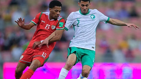 الأخضر يغرد خارج السرب