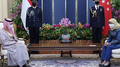 رئيسة سنغافورة تستقبل سمو وزير الخارجية