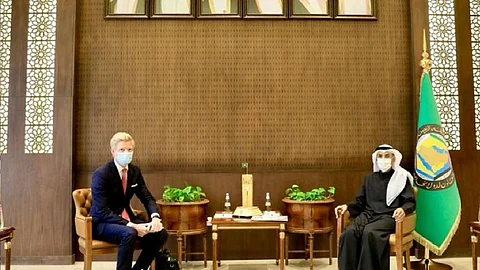 لقاء الأمين العام مع المبعوث الأممي لليمن