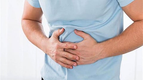 مشروبات تساعد في تخفيف آلام القولون