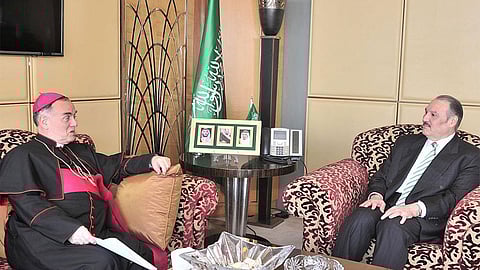 سفير المملكة بمصر يلتقي نظيره من الفاتيكان