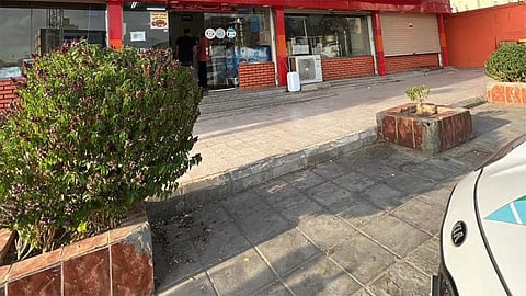 خلال جولات رقابية.. إغلاق 5 منشآت غذائية مخالفة بالعمرة في مكة