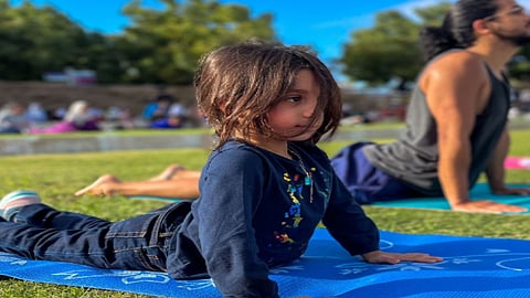 الأطفال والشباب شاركوا في مهرجان اليوجا